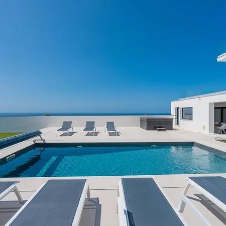 Carpe Diem, Stunning With Ocean View 劳林哈