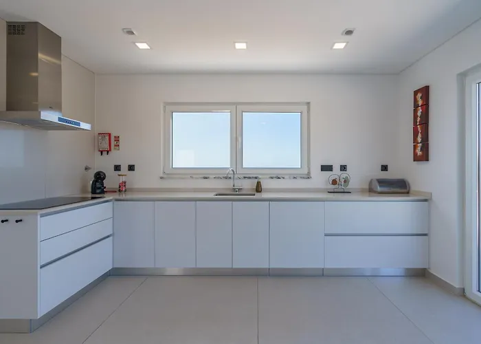 Carpe Diem, Stunning With Ocean View